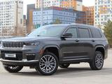 Jeep Grand Cherokee 2022 года за 45 000 000 тг. в Астана – фото 2