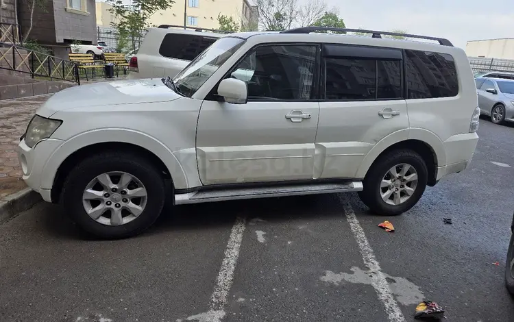 Mitsubishi Pajero 2012 года за 10 000 000 тг. в Актау