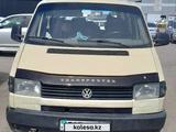 Volkswagen Transporter 1992 годаүшін2 500 000 тг. в Караганда