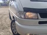 Volkswagen Caravelle 1996 годаүшін3 800 000 тг. в Семей – фото 3
