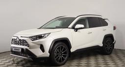 Toyota RAV4 2019 года за 17 500 000 тг. в Астана