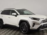 Toyota RAV4 2019 года за 17 990 000 тг. в Астана – фото 3