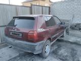 Volkswagen Golf 1993 годаfor450 000 тг. в Семей