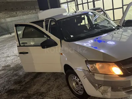 ВАЗ (Lada) Granta 2190 2014 года за 2 000 000 тг. в Уральск – фото 2