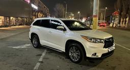 Toyota Highlander 2014 года за 16 500 000 тг. в Алматы