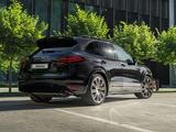 Porsche Cayenne 2012 года за 17 000 000 тг. в Алматы – фото 4