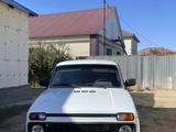 ВАЗ (Lada) Lada 2121 2014 годаfor2 250 000 тг. в Жезказган