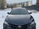 Toyota Camry 2018 годаүшін11 900 000 тг. в Атырау – фото 2