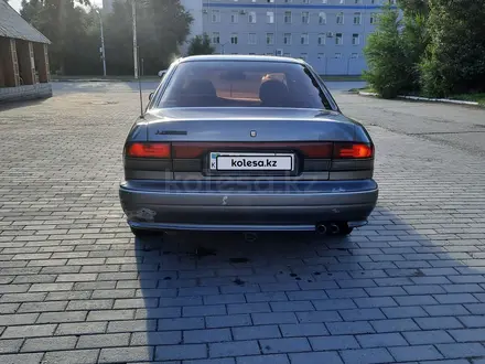 Mitsubishi Sigma/Magna 1992 года за 1 500 000 тг. в Усть-Каменогорск – фото 2