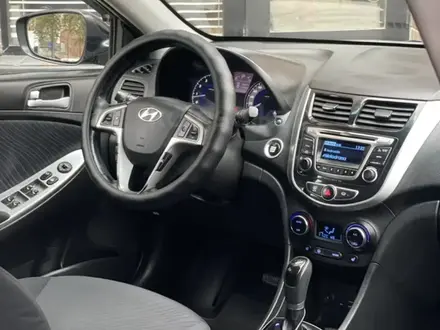 Hyundai Accent 2015 года за 5 200 000 тг. в Актау – фото 3