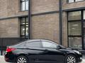 Hyundai Accent 2015 года за 5 200 000 тг. в Актау – фото 2