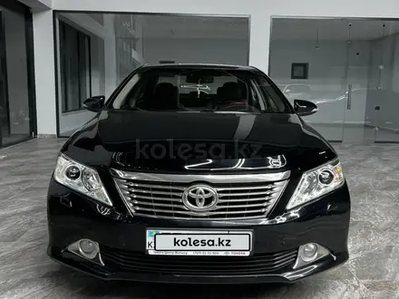 Toyota Camry 2012 года за 10 000 000 тг. в Шымкент