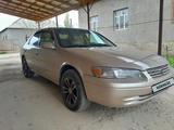 Toyota Camry 1998 года за 3 250 000 тг. в Шымкент