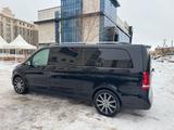 Mercedes-Benz V 250 2022 годаfor31 200 000 тг. в Астана – фото 4