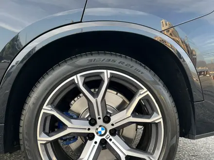 BMW X5 2021 года за 45 000 000 тг. в Караганда – фото 10