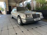 Mercedes-Benz E 280 1994 годаfor5 600 000 тг. в Шымкент