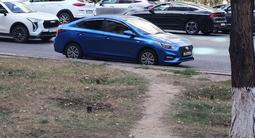 Hyundai Solaris 2018 годаүшін4 000 000 тг. в Астана – фото 2