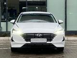 Hyundai Sonata 2022 годаүшін13 790 000 тг. в Караганда – фото 2