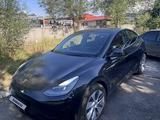 Tesla Model Y 2022 года за 10 800 000 тг. в Алматы