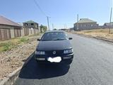 Volkswagen Passat 1994 года за 700 000 тг. в Шымкент – фото 4