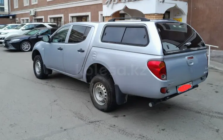 Mitsubishi L200 2014 года за 7 500 000 тг. в Алматы