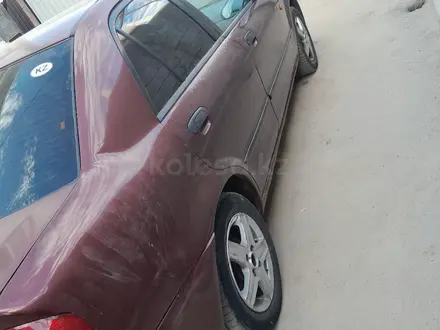 Mazda 323 1999 года за 1 500 000 тг. в Алматы – фото 4
