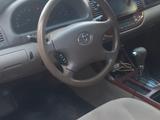 Toyota Camry 2005 годаүшін4 500 000 тг. в Астана – фото 3