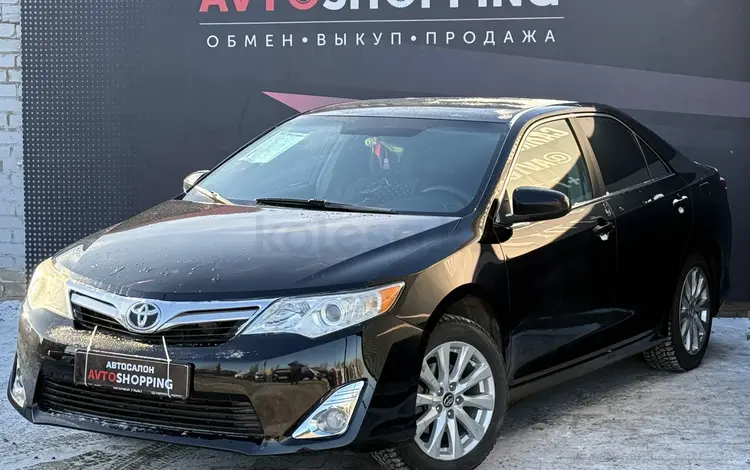 Toyota Camry 2014 года за 7 800 000 тг. в Актобе