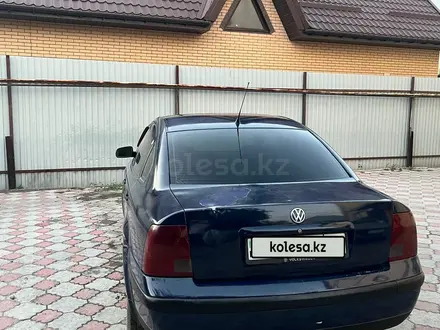 Volkswagen Passat 1997 года за 1 000 000 тг. в Алматы – фото 5