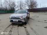 Toyota RAV4 2019 года за 13 750 000 тг. в Усть-Каменогорск – фото 2