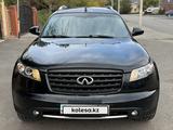 Infiniti FX35 2006 года за 4 200 000 тг. в Астана – фото 2