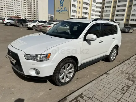 Mitsubishi Outlander 2012 года за 6 800 000 тг. в Астана