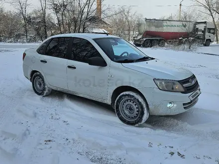 ВАЗ (Lada) Granta 2190 2018 года за 2 800 000 тг. в Семей – фото 3