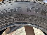 Комплект зимних шин Nokian Hakkapeliitta R3 SUV 235/65 R18 110R XL за 200 000 тг. в Алматы