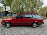 Volkswagen Passat 1990 годаfor1 300 000 тг. в Алматы – фото 3