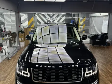 Land Rover Range Rover 2018 года за 43 000 000 тг. в Алматы