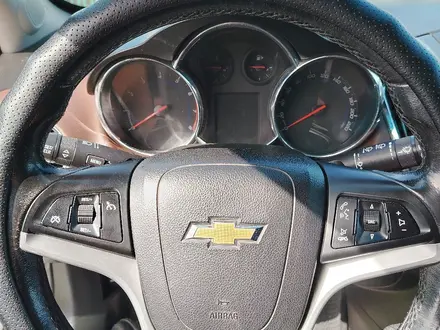 Chevrolet Cruze 2014 года за 5 000 000 тг. в Петропавловск – фото 17