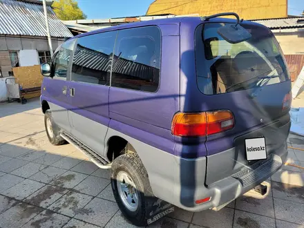 Mitsubishi Delica 1996 года за 3 900 000 тг. в Алматы – фото 3