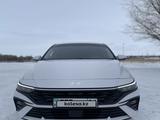 Hyundai Elantra 2023 годаfor10 800 000 тг. в Актобе – фото 2