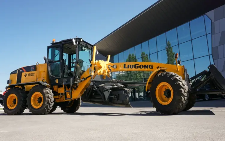 LiuGong  CLG 4215 4WD 2023 года в Шымкент