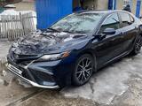 Toyota Camry 2021 годаүшін13 800 000 тг. в Урджар – фото 2