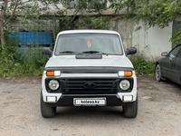 ВАЗ (Lada) Lada 2121 2002 годаүшін2 000 000 тг. в Алматы