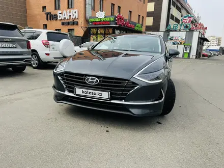 Hyundai Sonata 2021 года за 13 800 000 тг. в Алматы