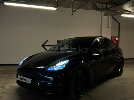 Tesla Model Y 2022 года за 21 000 000 тг. в Алматы – фото 2