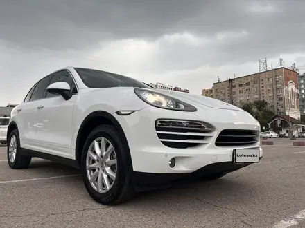 Porsche Cayenne 2013 года за 15 600 000 тг. в Алматы