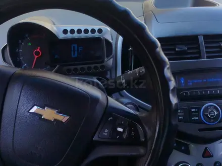 Chevrolet Aveo 2013 года за 2 700 000 тг. в Петропавловск – фото 7