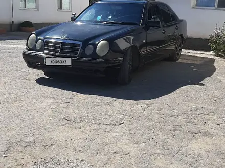 Mercedes-Benz E 230 1997 года за 1 600 000 тг. в Шымкент