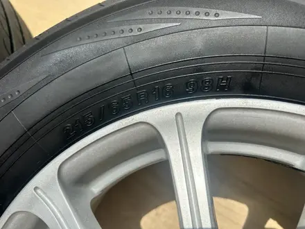 Диски с шинами Yokohama BluEarth RV-02 215/65R16 от Эльгранд Е51, 5*114.3 за 130 000 тг. в Алматы – фото 5