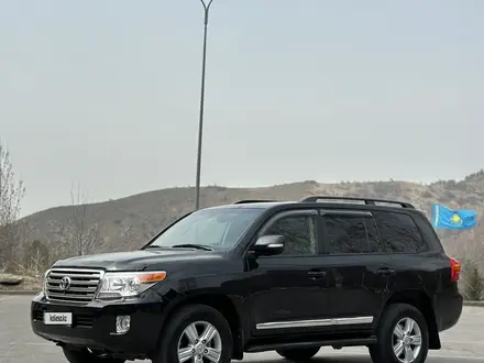 Toyota Land Cruiser 2012 года за 21 000 000 тг. в Семей