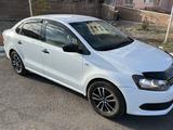 Volkswagen Polo 2015 года за 3 500 000 тг. в Астана – фото 2